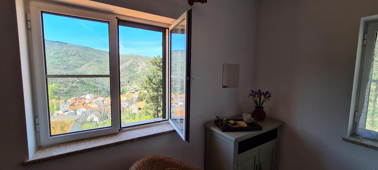 Casa Na Serra, Sabugueiro *